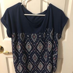 XL women’s tee